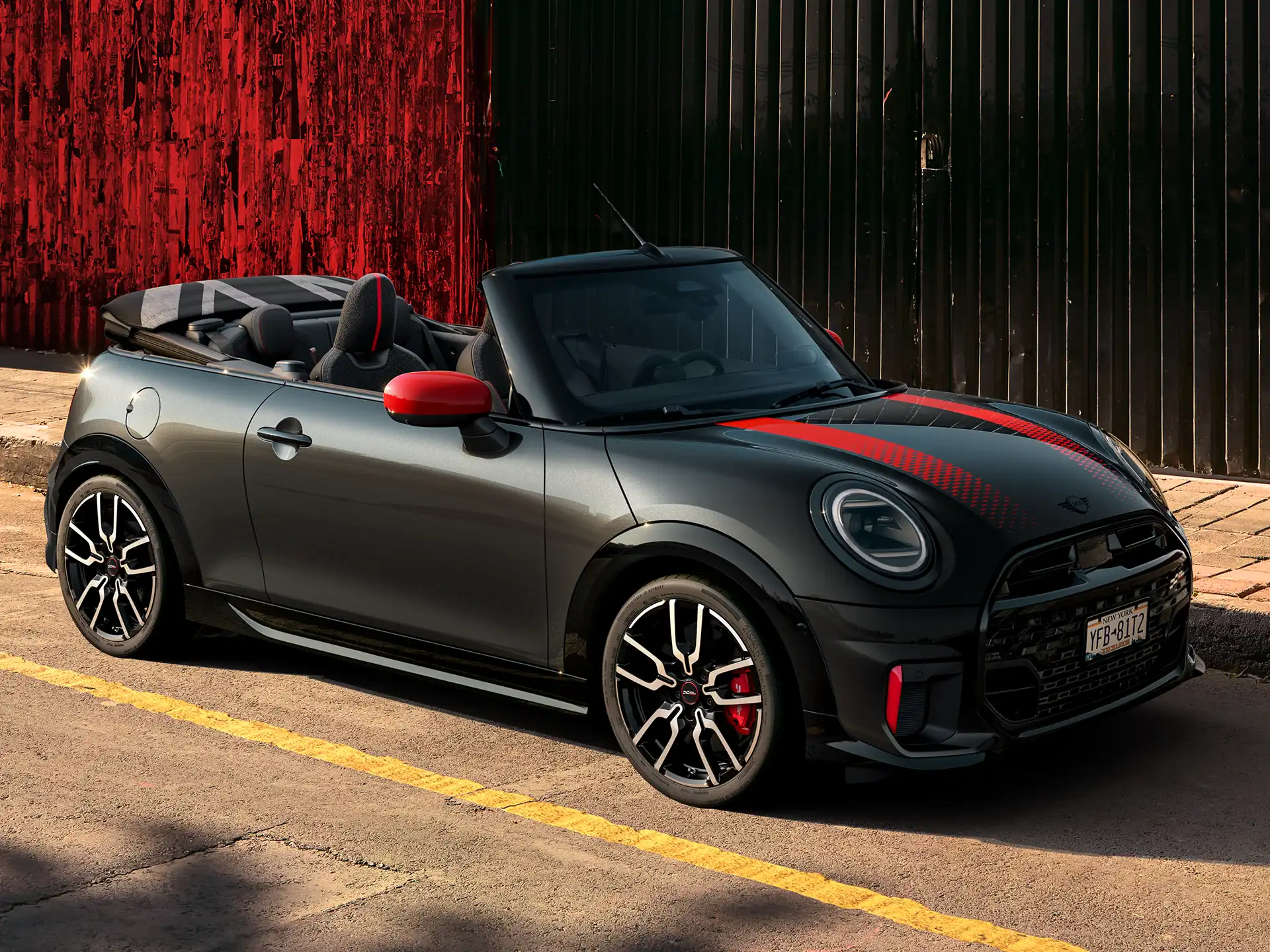 MINI John Cooper Works – F67 JCW Seitenansicht